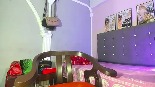 sexy-luna-star-ts online show from January 18, 9:23 pm