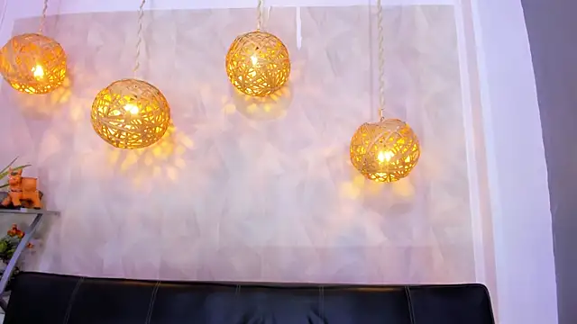 victoria aleia  online show from February 6, 8:13 pm