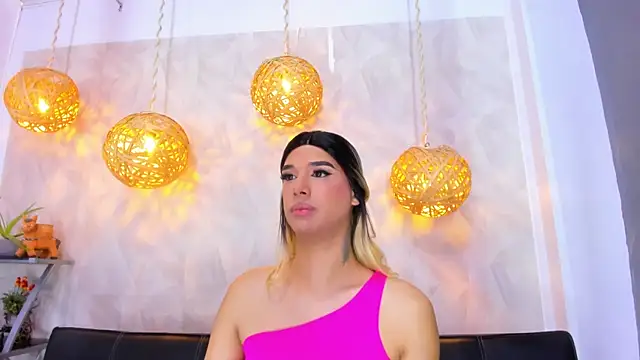 victoria aleia  online show from February 23, 7:38 pm