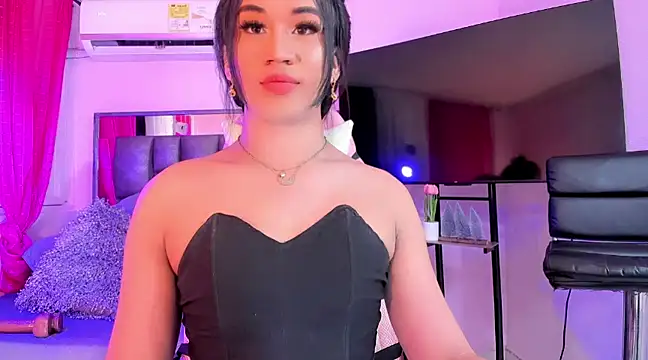 ShantalGirs online show from January 7, 5:56 am