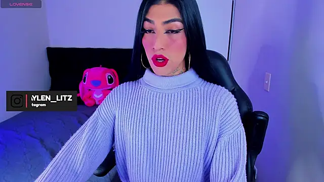 litz81 online show from November 29, 7:49 pm