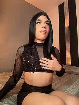 LucyGiraldo online show from July 9, 5:50 pm