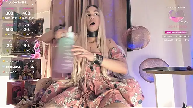 BarbieVenus online show from November 30, 4:15 am