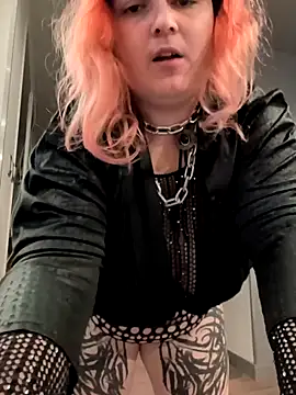 LadyRochester online show from November 14, 1:57 am