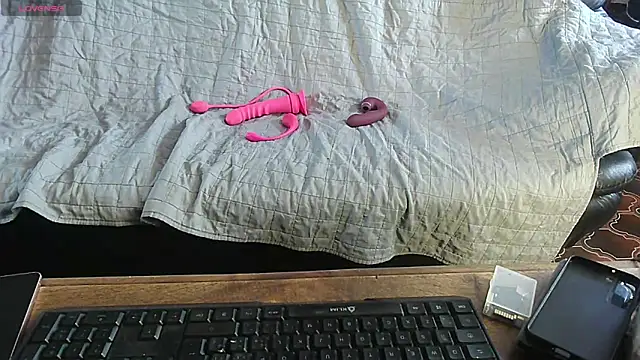 LauraMonolo online show from June 4, 5:54 am