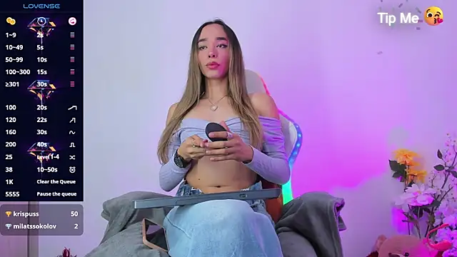 Linda Crawford online show from November 7, 12:33 am