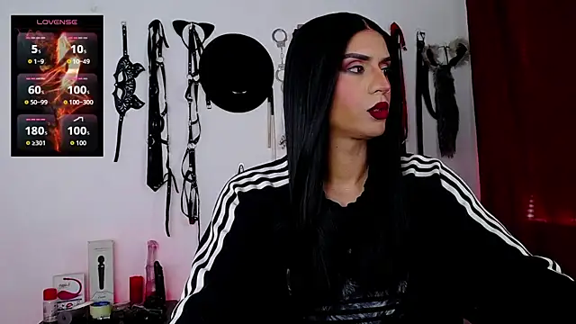 akinoro  online show from December 22, 7:51 pm