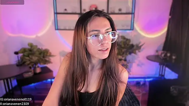 electra goddes online show from November 15, 4:32 am