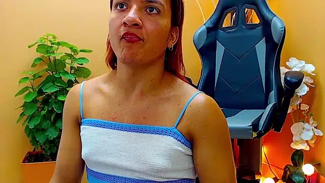 aslyhernandez 7 online show from February 26, 9:58 pm