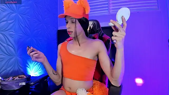 Milk max 18 online show from April 8, 10:11 pm