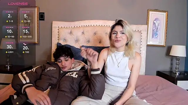 Liaa louis online show from December 21, 12:06 pm