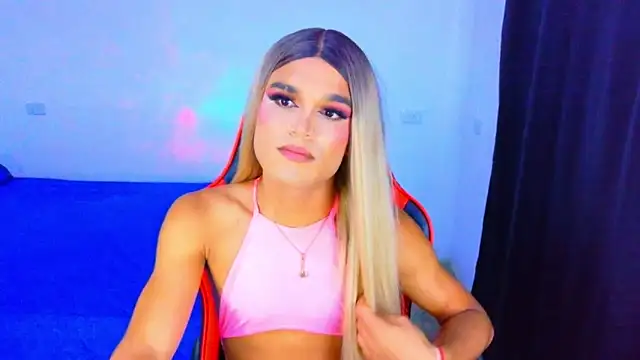 AllisonsweetZ online show from June 2, 7:15 pm