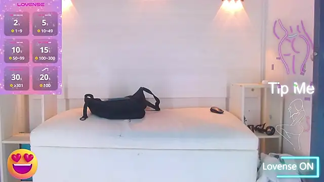 Molly Spears online show from March 22, 11:42 am