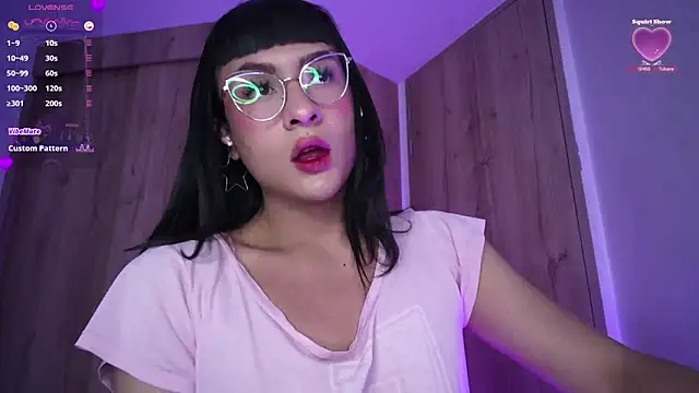 Kiitygirl online show from February 5, 10:55 pm