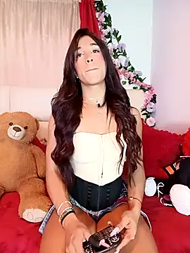 kymmgolden online show from March 19, 12:38 pm