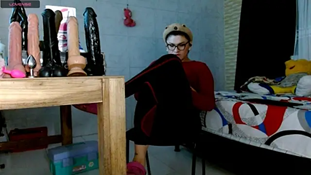 smithdara online show from March 13, 12:27 am