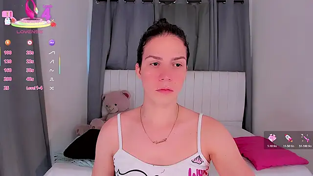 gatitavenecis online show from March 4, 7:18 pm