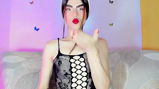 TatiGil online show from April 14, 3:33 am