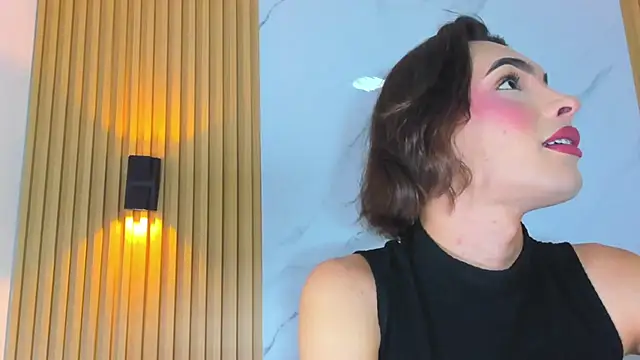 Snapshot of miss_Ari chatting on January 11, 7:05 pm miss Ari online show from January 11, 7:05 pm