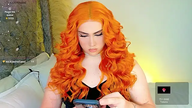 astridjonness online show from February 8, 9:10 pm