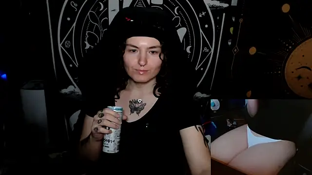 BrandiWRLD 999 online show from September 30, 7:14 pm