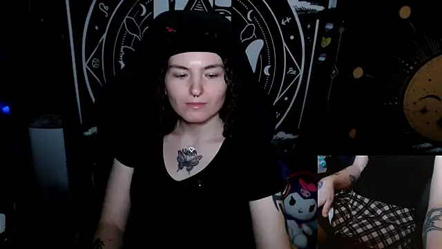 BrandiWRLD 999 online show from October 2, 9:14 pm