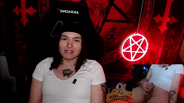 BrandiWRLD 999 online show from October 13, 7:36 pm