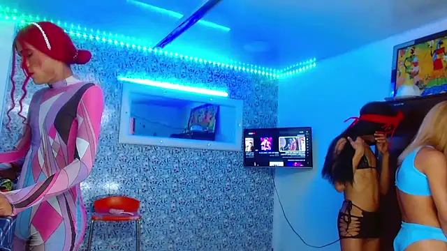 hotgirlsbitchesxxx online show from February 14, 3:33 am