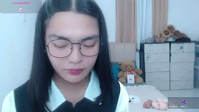 zhaviahale21 online show from August 9, 3:39 pm