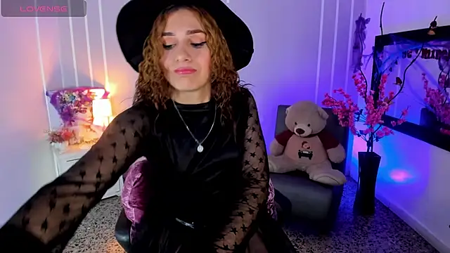 Andy Gamboa online show from October 31, 2:04 pm