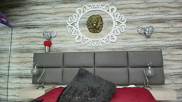 Celestial Queen  online show from April 11, 2:31 pm