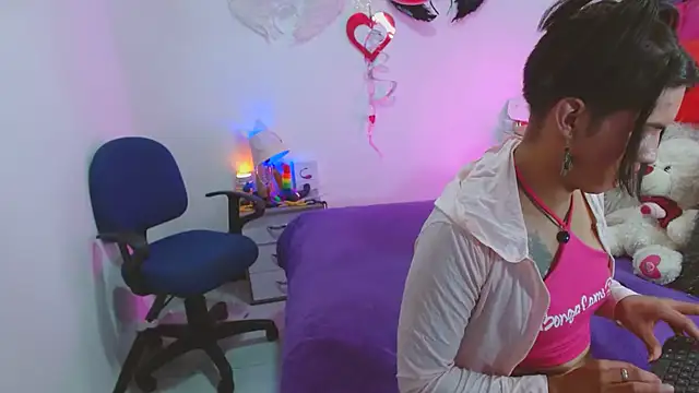 AlexaFontana online show from February 19, 1:40 am