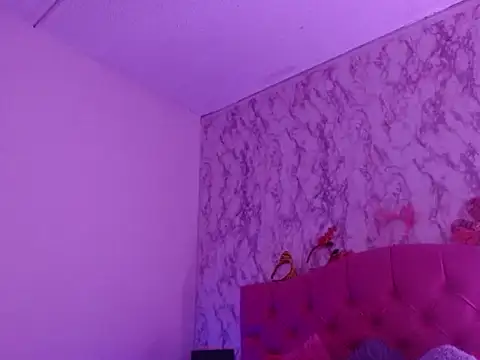 AlexaFontana online show from April 9, 10:16 pm