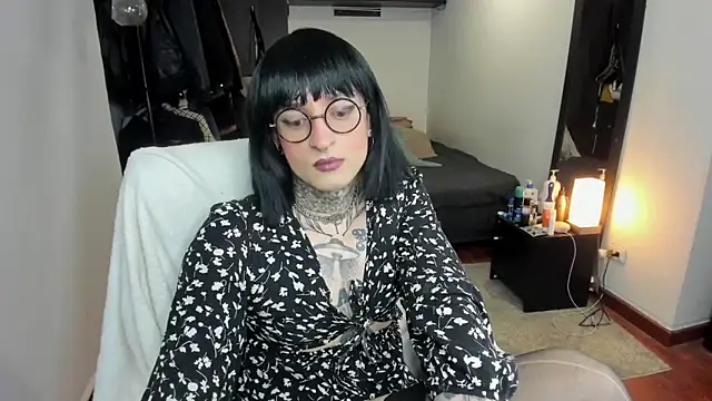 Snapshot of ShiiraVelkor chatting on September 17, 9:58 am ShiiraVelkor online show from September 17, 9:58 am
