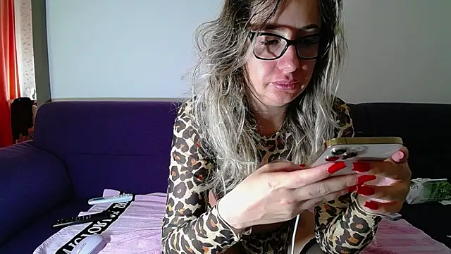Julianna68 online show from June 4, 4:43 pm