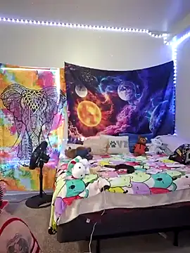 thatonespicychick online show from January 13, 8:26 pm