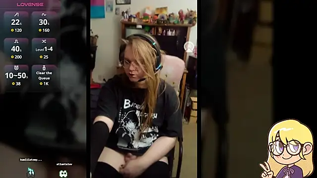 Snapshot of AshThaSissy chatting on February 27, 12:32 am AshThaSissy online show from February 27, 12:32 am