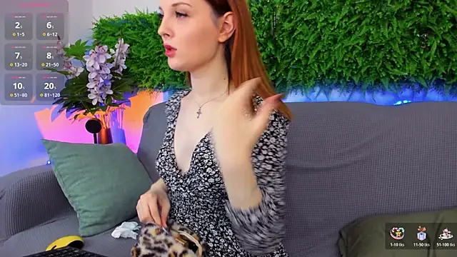 AprilAvery online show from November 22, 4:31 pm