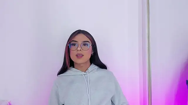 samantha  fairy online show from January 24, 1:03 pm