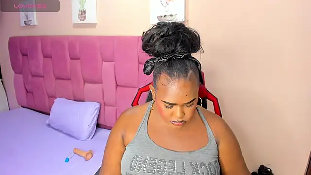 GEANNAROSE online show from February 26, 4:28 am