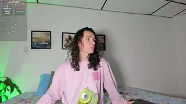 elafranco  online show from November 21, 4:35 am