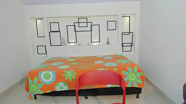 NamoiSmith online show from February 3, 4:46 am