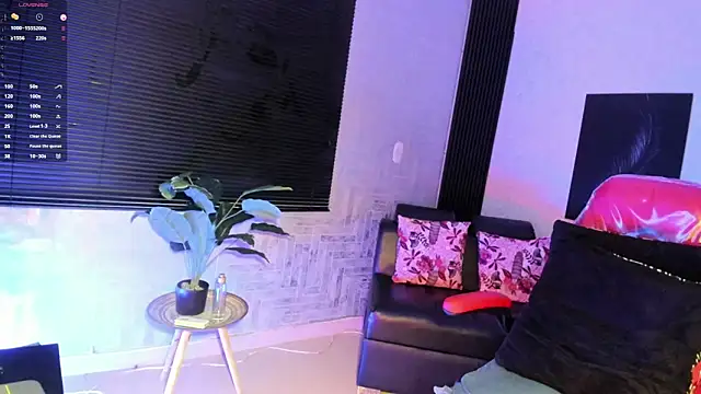 JhonyMiller  online show from October 31, 8:50 pm