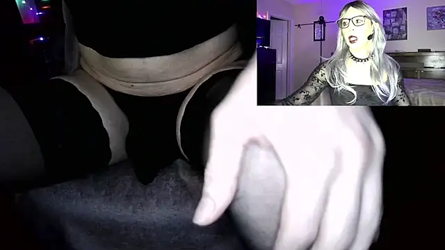 DominicaMolotov online show from January 16, 12:09 pm