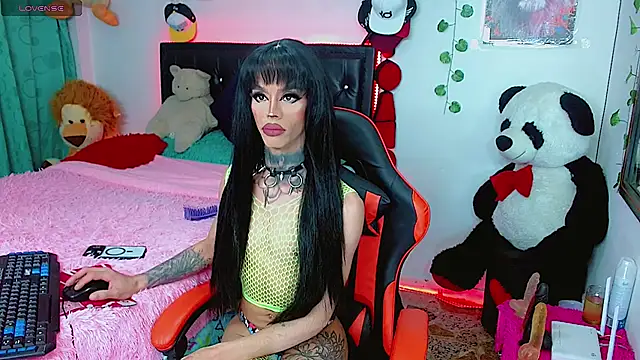 Alextwink online show from December 4, 6:23 pm