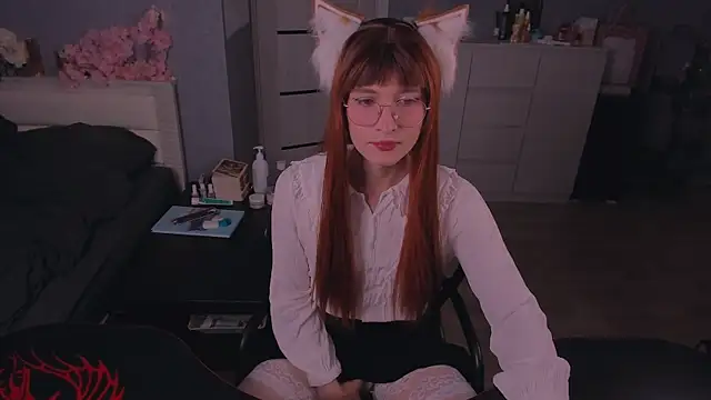 foxy jpg online show from July 18, 1:23 am