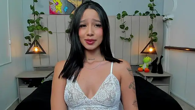 Paulina Lopezz online show from February 20, 8:55 pm