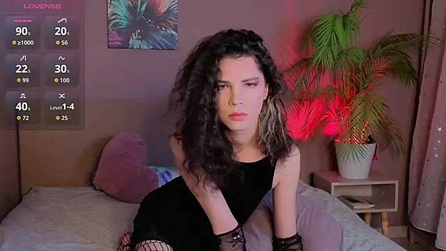 DamienLake online show from December 3, 8:46 pm