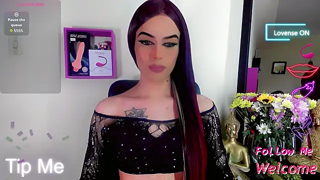 IvanaColizon BigCock online show from December 2, 12:02 am