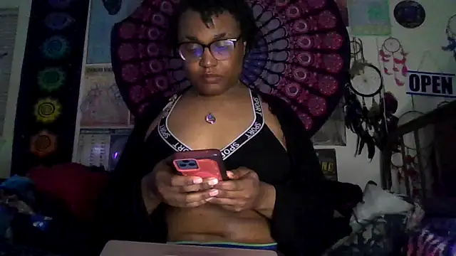 GardeniaFields online show from March 17, 8:38 am